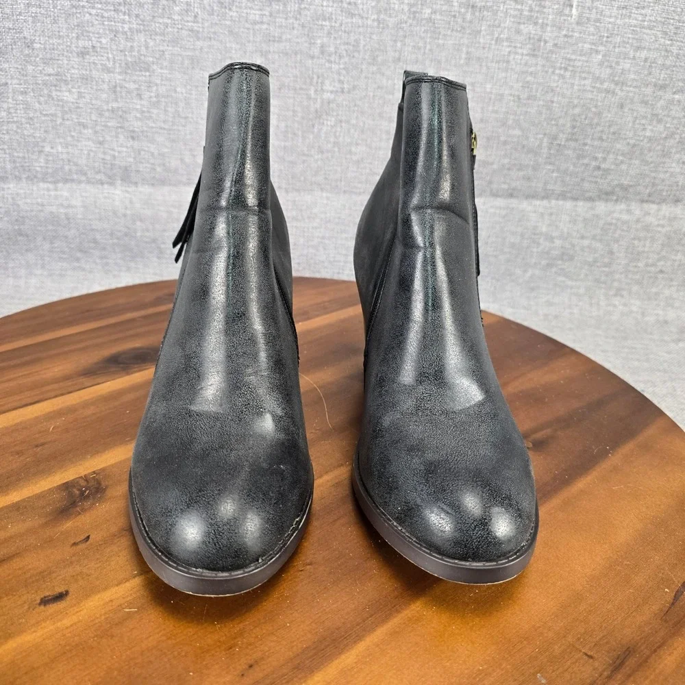 JustFab Madalena Distressed Black Studded Ankle Booties Block Heel Womens 10